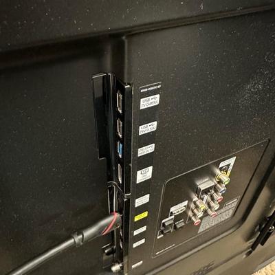Lot 11 Samsung 75 Smart TV model # UN75HU8550F