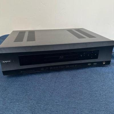 Lot 12 Oppo Blu-ray Disc player BDP â€“ 105D