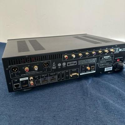 Lot 12 Oppo Blu-ray Disc player BDP â€“ 105D