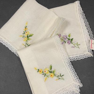 Lot of 3 Vintage Linen Handkerchiefs