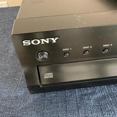 Lot 15 Sony five CD disc changer compact disc player CDP â€“ CE 500