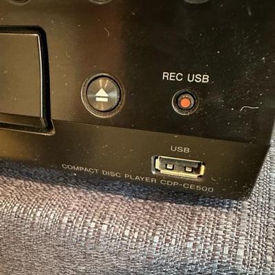 Lot 17 Sony five CD disc changer compact disc player CDP â€“ CE 500