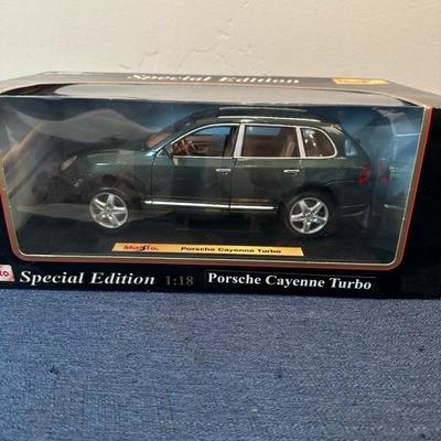 Lot 27 Maisto Die Cast Car