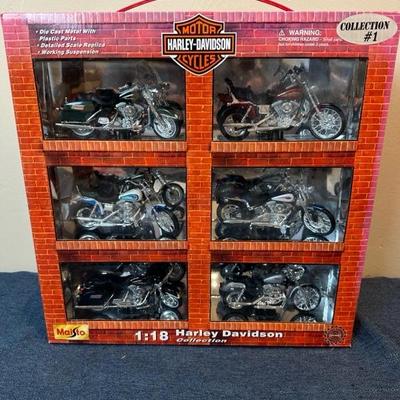 Lot 29 Maisto Die Cast Harley Davidson Set