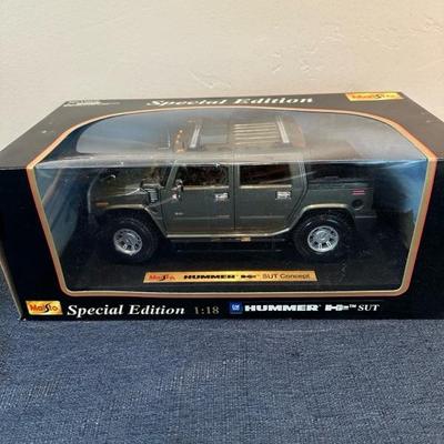 Lot 99 Maisto Die Cast Car 1:18 scale