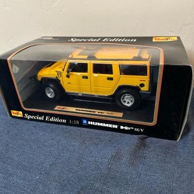 Lot 103 Maisto Die Cast Car 1:18 scale