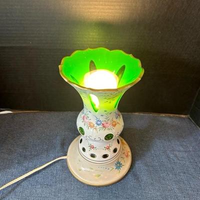 Lot 89 Floral lamp