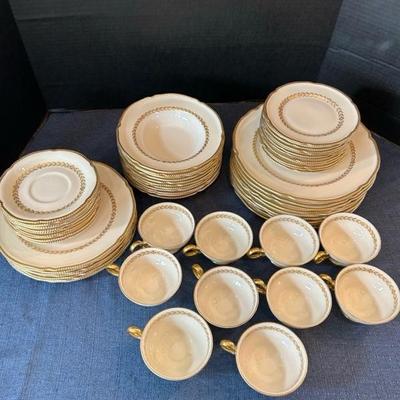 Lot 123 Ivory & gold china set