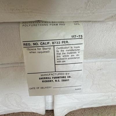 Lot 115 white sofa by Sherrill Furniture