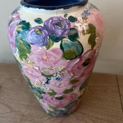 Lot 157 Lesal Ceramics Hand Painted in California