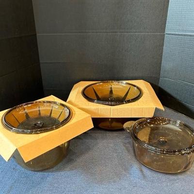 Lot 143 Pyrex Visions amber cookware, 3.5 L, 2.25L, 5 L