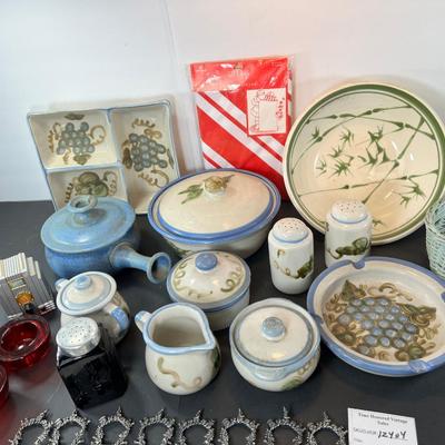 Louisville Stoneware Plates