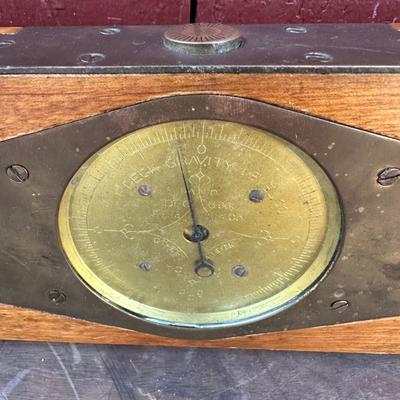 LOT 185G: T.F. DECK Gravity Level Inclinometer