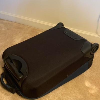 Eddie Bauer, Rick Steves, Exofficio, & Much More Travel Gear (BD1-HS)