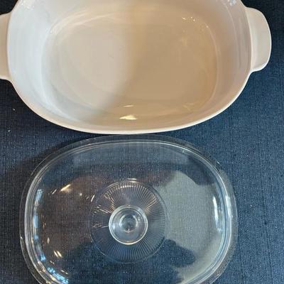 Lot 190 Corning Ware French white oval casserole/roaster