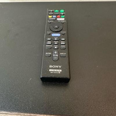 Lot 180 Sony Blu-ray player with remote
