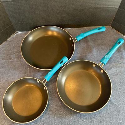 Lot 193 Tramontina cookware