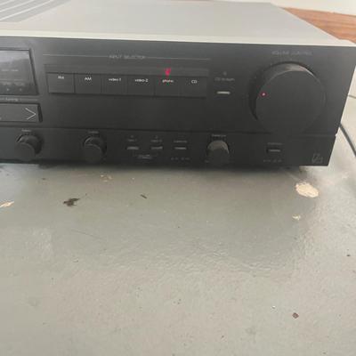 Luxman Digital Synthesized AM/FM Stereo Receiver (G-MG)