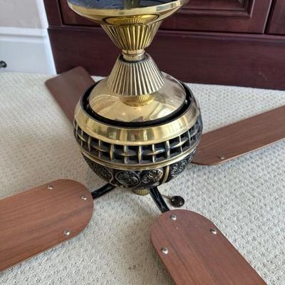 Lot 219 Hunter ceiling fan with extension pole