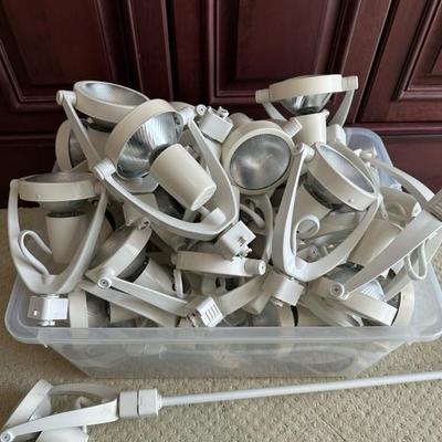 Lot 220 38 track spotlights
