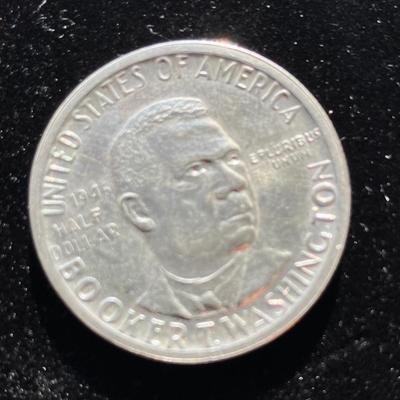 Silver 1946 Booker T Washinton Half Dollar
