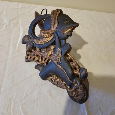 Wayang Klitik-Style Shadow Puppets & More (D-JS)