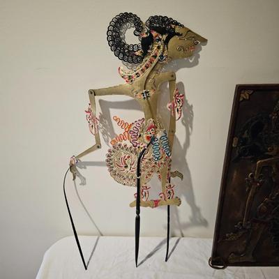 Wayang Klitik-Style Shadow Puppets & More (D-JS)
