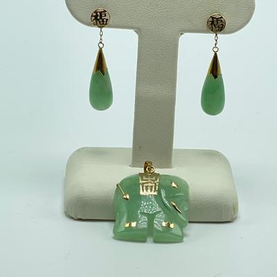 Jade Rabbit, Pendant & Earrings (B1-SS)