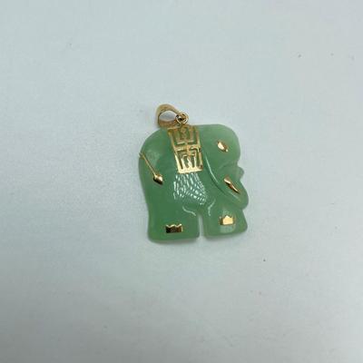 Jade Rabbit, Pendant & Earrings (B1-SS)