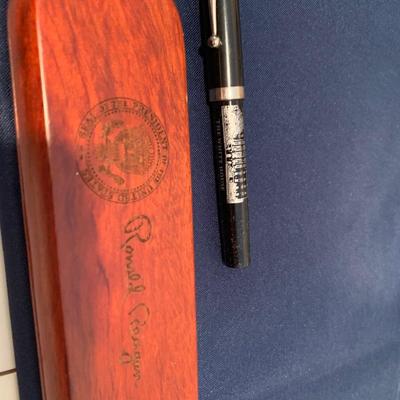White House Collectibles Lot