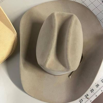 Resistol Western Hats - all size 7 most likely
