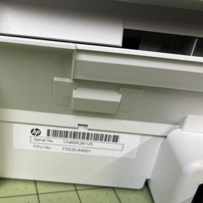 HP Deskjet 1112 Printer & Paper