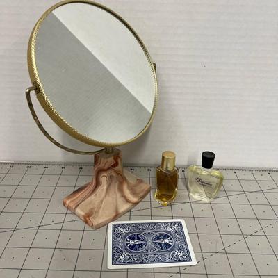 Mirror & Perfumes