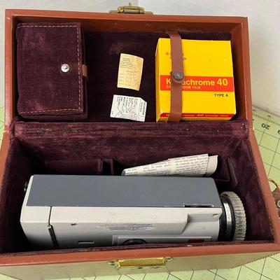 Vintage 1965 Kodak Instamatic M6 Movie Camera with Film and Case