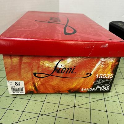 Fioni Black Wedge Sandal - Womens Size 8.5