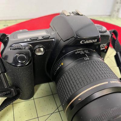 Canon EOS Rebel X - Film Camera with Vivitar Flash