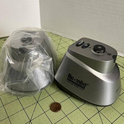 Roomba Robotic Floor Vacuum- Works!