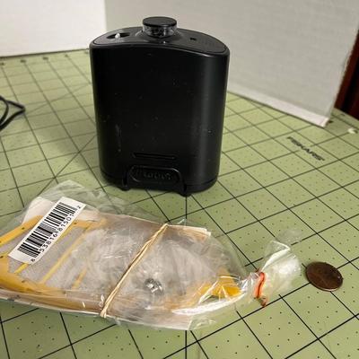 Roomba Robotic Floor Vacuum- Works!