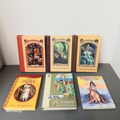 Classic Story Book Bundle