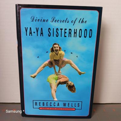 Divine Secrets of the Ya-Ay Sisterhood Book