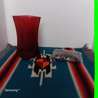 Southwestern Mat, Vase, and Glass Vase Fillers