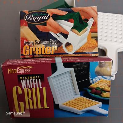 Rotary Grater and Microwave Waffle Grill