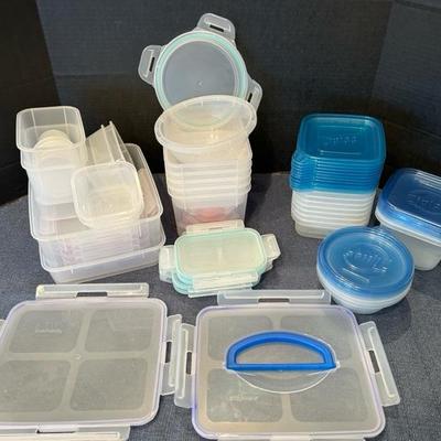 Lot 253 food storage containers