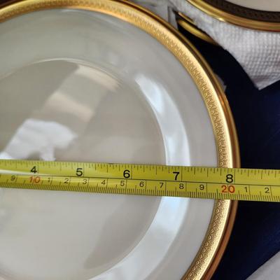 37 piece set Lenox Aristocrat China Lot includes box of Four 5 piece place setting