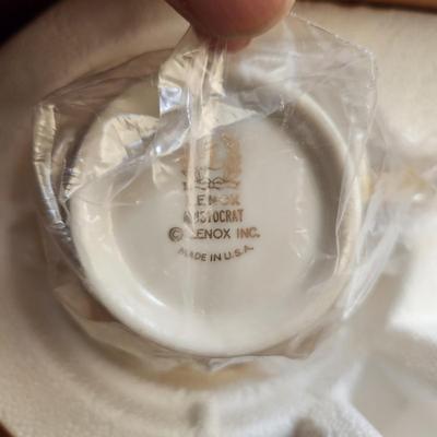 37 piece set Lenox Aristocrat China Lot includes box of Four 5 piece place setting