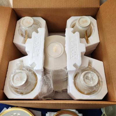 37 piece set Lenox Aristocrat China Lot includes box of Four 5 piece place setting