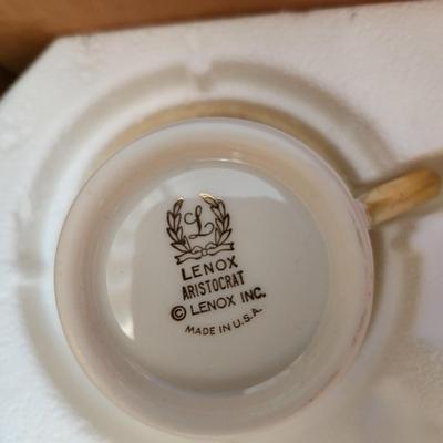 37 piece set Lenox Aristocrat China Lot includes box of Four 5 piece place setting