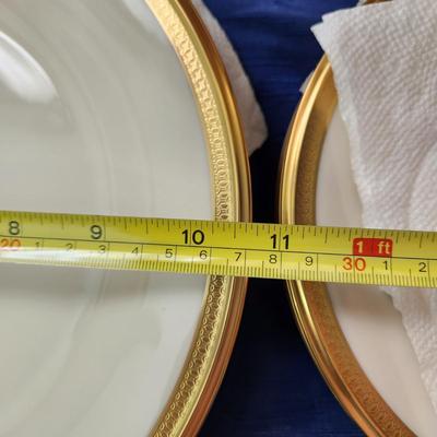 37 piece set Lenox Aristocrat China Lot includes box of Four 5 piece place setting