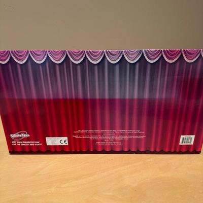 Lot 234 2004 Sababa Toys The Muppet Show Mini Plush Set of 8 still in box