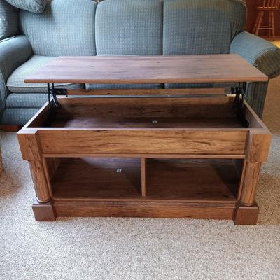 LOT 41K: Lift-Top Coffee Table in a Vintage Oak-Style Finish